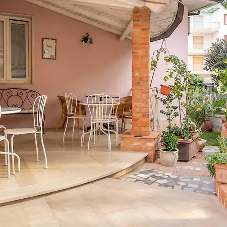B&B Cumpari Turiddu 3*